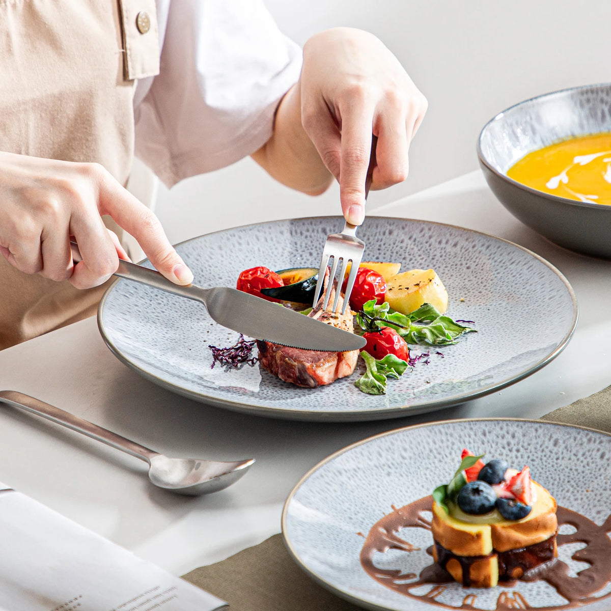 MALACASA Embossed Stoneware Dinnerware Set for Everyday Dining