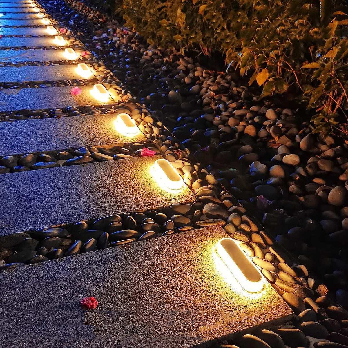 Waterproof Solar Deck Lights With Automatic LED Step Lighting